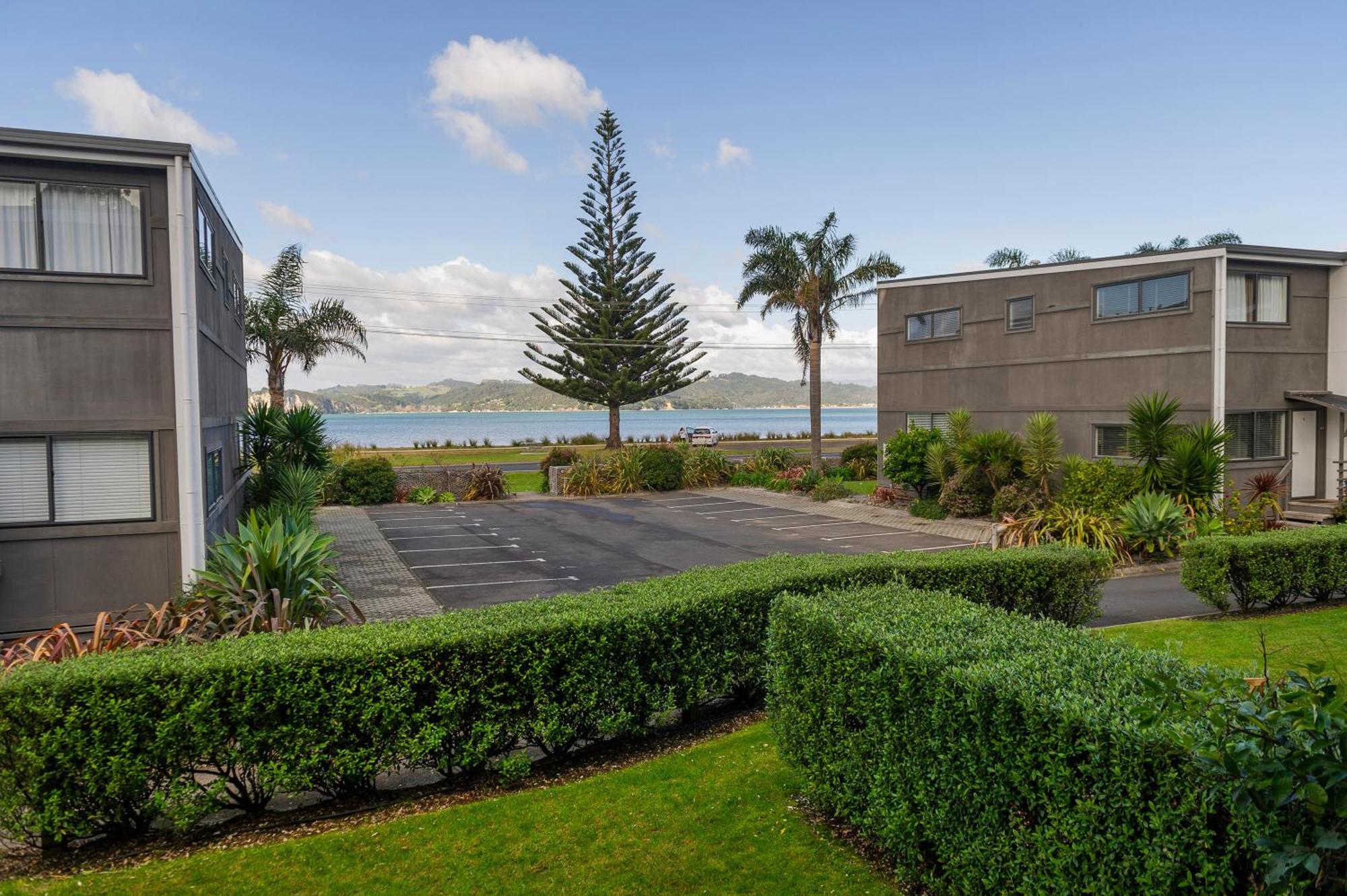 Aqua Soleil Beachfront Apartment Whitianga Exterior foto
